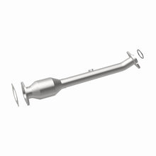 Load image into Gallery viewer, MagnaFlow Direct Fit Catalytic Converter OEM 05-06 Nissan Pathfinder 4.0L