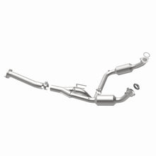 Load image into Gallery viewer, MagnaFlow 04-05 Chevrolet Express 1500 5.3L Direct Fit Converter
