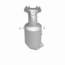 Load image into Gallery viewer, MagnaFlow 14-16 Ram ProMaster 1500/2500/3500 V6 3.6L CARB Compliant Direct Fit Catalytic Converter