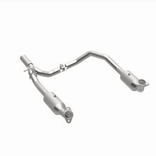 Load image into Gallery viewer, MagnaFlow 17-18 Ford E-350 6.8L Direct Fit Converter