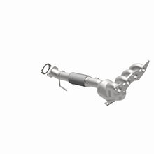 Load image into Gallery viewer, MagnaFlow 12-15 Ford Focus 2.0L Direct Fit Converter
