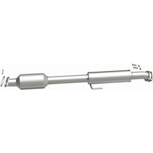 Load image into Gallery viewer, MagnaFlow 2015 Kia Optima 2.4L Direct Fit Catalytic Converter (California Grade)
