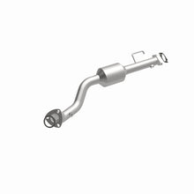 Load image into Gallery viewer, MagnaFlow 2004 Isuzu Rodeo 3.2L Direct Fit Converter