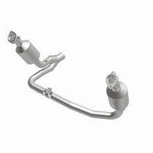 Load image into Gallery viewer, MagnaFlow 2004 Dodge Dakota 4.7L Direct Fit Catalytic Converter