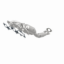 Load image into Gallery viewer, MagnaFlow 08-09 Ford Focus 2.0L Direct Fit Converter