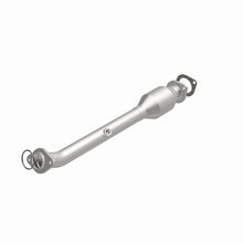 Load image into Gallery viewer, MagnaFlow Direct Fit Catalytic Converter OEM 05-06 Nissan Pathfinder 4.0L