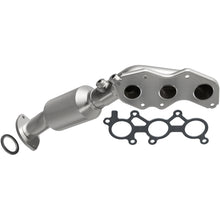 Load image into Gallery viewer, MagnaFlow 06-08 IS250 V6 2.5 OEM Manifold Direct Fit Converter