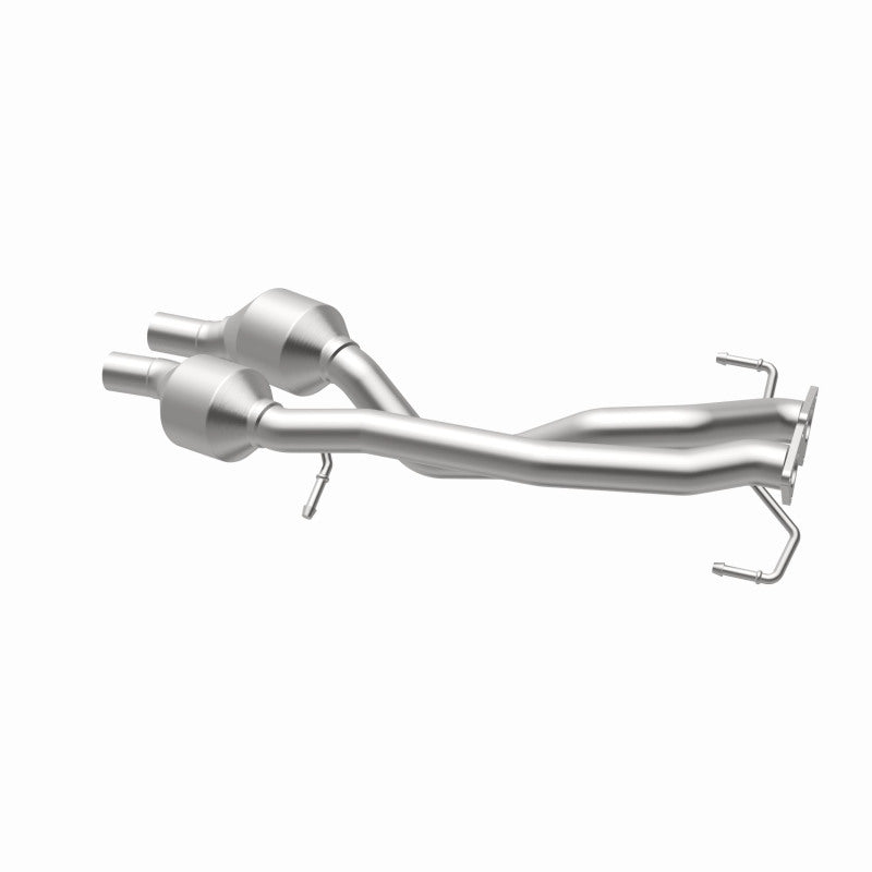 MagnaFlow Direct Fit Catalytic Converter 07-09 Audi Q7 3.6L Manifold