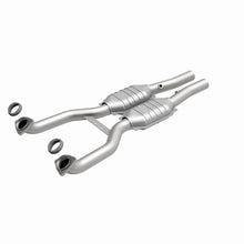 Load image into Gallery viewer, MagnaFlow 97-99 Chevrolet Corvette 5.7L Direct Fit Converter