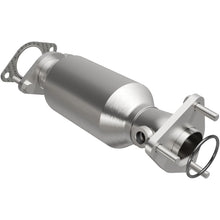 Load image into Gallery viewer, MagnaFlow 05-17 Nissan Frontier 4.0L Direct Fit Converter