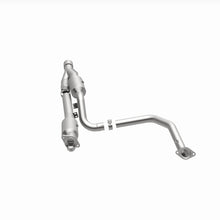 Load image into Gallery viewer, MagnaFlow 14-18 2500 V8 6.4 OEM Underbody Direct Fit Converter