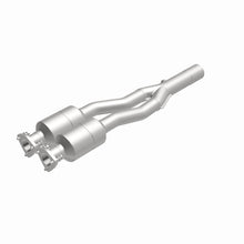 Load image into Gallery viewer, MagnaFlow Direct Fit Catalytic Converter 01-05 Audi TT Quattro 1.8L