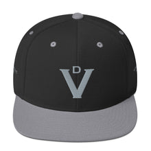 Load image into Gallery viewer, Snapback Hat