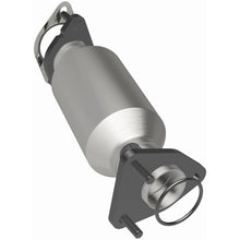 Load image into Gallery viewer, MagnaFlow 05-17 Nissan Frontier 4.0L Direct Fit Converter