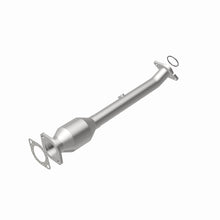 Load image into Gallery viewer, MagnaFlow Direct Fit Catalytic Converter OEM 05-06 Nissan Pathfinder 4.0L