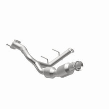 Load image into Gallery viewer, MagnaFlow 21-23 Ford F-150 3.5L Right Underbody Direct Fit Converter