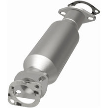 Load image into Gallery viewer, MagnaFlow 06-08 Hyundai Sonata 2.4L Direct Fit Converter