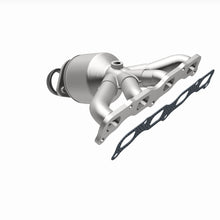 Load image into Gallery viewer, MagnaFlow 2016 Mitsubishi Outlander Manifold 2.4L Direct Fit Catalytic Converter