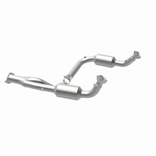 Load image into Gallery viewer, MagnaFlow 2000 Cadillac Escalade 5.7L Direct Fit Converter