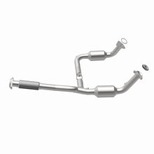 Load image into Gallery viewer, MagnaFlow 2004 Buick Rainier 5.3L Direct Fit Converter