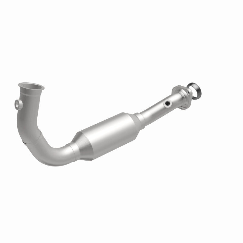 MagnaFlow 2004 Jeep Liberty 3.7L Direct Fit Converter