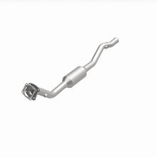 Load image into Gallery viewer, MagnaFlow 96-98 Volvo 850 2.4L Direct Fit Converter