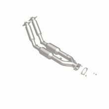 Load image into Gallery viewer, MagnaFlow 99-01 Volvo S80 2.8L Direct Fit Converter