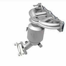 Load image into Gallery viewer, MagnaFlow 13-17 Hyundai Santa Fe Sport 2.4L Direct Fit Catalytic Converter