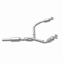 Load image into Gallery viewer, MagnaFlow 01-02 Dodge Ram 2500 5.9L Direct Fit Converter