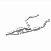 Load image into Gallery viewer, MagnaFlow 14-18 2500 V8 6.4 OEM Underbody Direct Fit Converter