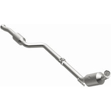 Load image into Gallery viewer, MagnaFlow 2011 C300 V6 3 OEM Underbody Direct Fit Converter