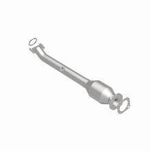 Load image into Gallery viewer, MagnaFlow Direct Fit Catalytic Converter OEM 05-06 Nissan Pathfinder 4.0L