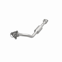 Load image into Gallery viewer, MagnaFlow 04-05 Chevrolet Cavalier 2.2L Direct Fit Converter