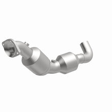 Load image into Gallery viewer, MagnaFlow 22-23 Ford F-150 2.7L Left OEM Direct Fit Converter
