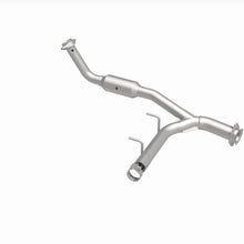 Load image into Gallery viewer, MagnaFlow 05-06 Ford Expedition 5.4L Direct Fit Converter