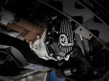 Load image into Gallery viewer, aFe Power Front/Rear Diff Cover Kit w/ Oil 20-25 GM Diesel Trucks V8 (AAM 9.25-12 &amp; AAM 11.5-12-14)