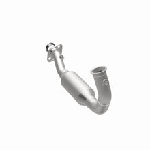 Load image into Gallery viewer, MagnaFlow 2004 Jeep Liberty 3.7L Direct Fit Converter