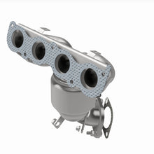 Load image into Gallery viewer, MagnaFlow 14-16 Kia Forte 1.8L Direct Fit Catalytic Converter