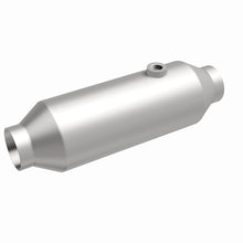 Load image into Gallery viewer, MagnaFlow 2.50in. CA OBDII Universal Converter