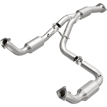 Load image into Gallery viewer, MagnaFlow 12-14 Chevrolet Silverado 2500 HD 6.0L Direct Fit Converter