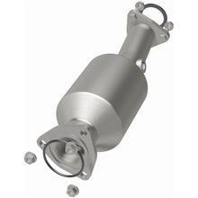 Load image into Gallery viewer, MagnaFlow Direct Fit Catalytic Converter 17-19 Honda CR-V Single Underbody 2.4L