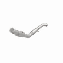 Load image into Gallery viewer, MagnaFlow 15-16 GL450 V6 3 OEM Underbody Direct Fit Converter