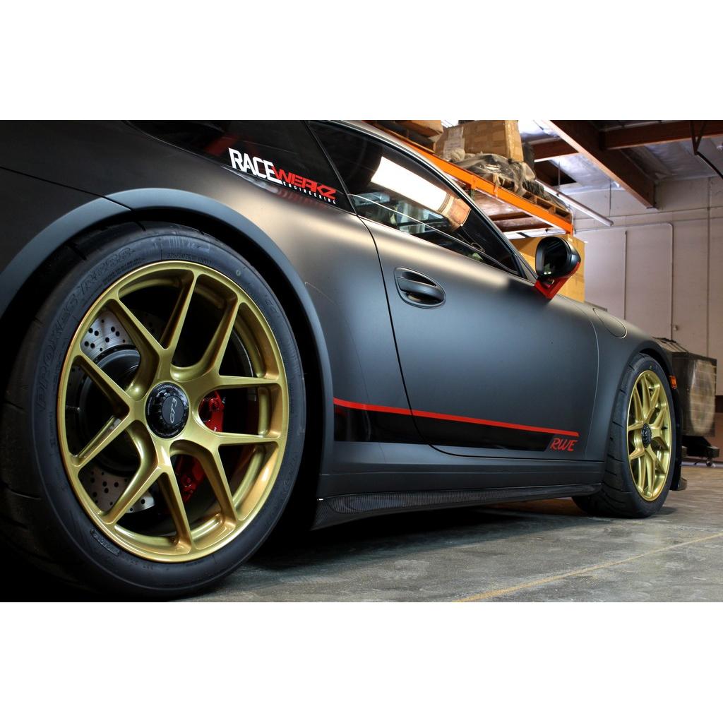 Porsche 991 GT3 Side Rocker Extensions/ Side Skirt 2013-19                      Porsche 991 GT3 Side Rocker Extensions/ Side Skirt 2013-19