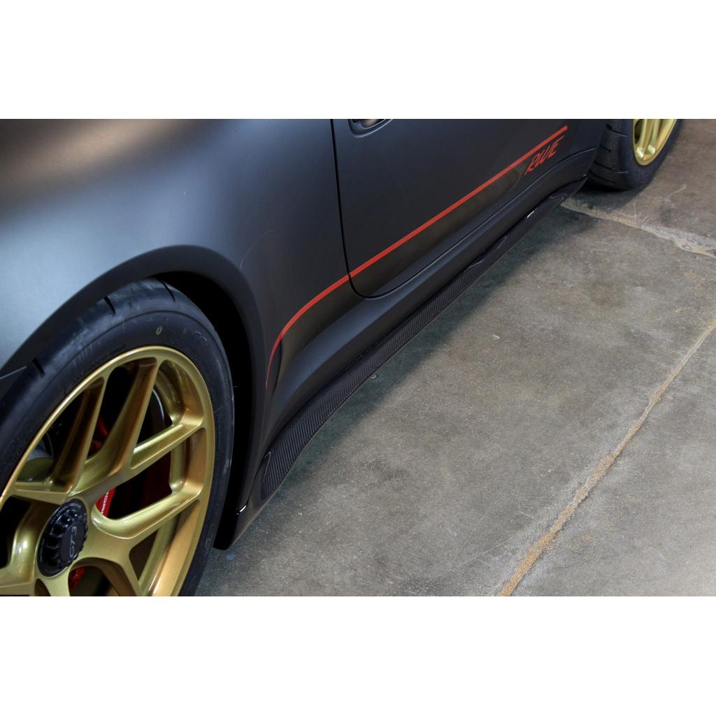 Porsche 991 GT3 Side Rocker Extensions/ Side Skirt 2013-19                      Porsche 991 GT3 Side Rocker Extensions/ Side Skirt 2013-19