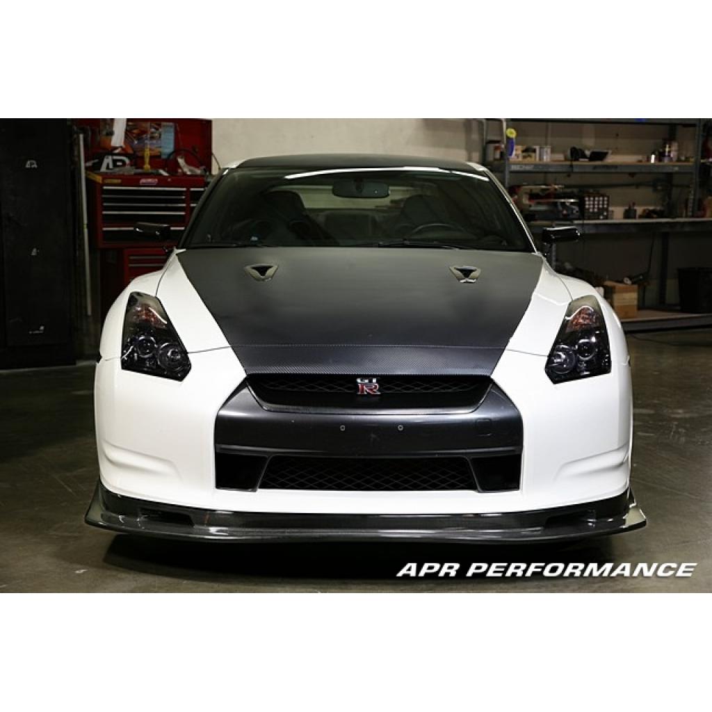 Nissan GTR R35 Front Air Dam/ Lip 2008-2011                      Nissan GTR R35 Front Air Dam/ Lip 2008-2011