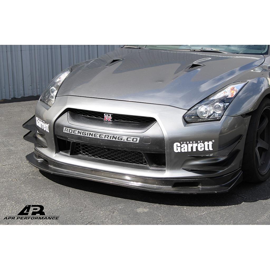 Nissan GTR R35 Front Bumper Canards 2009-2011                      Nissan GTR R35 Front Bumper Canards 2009-2011