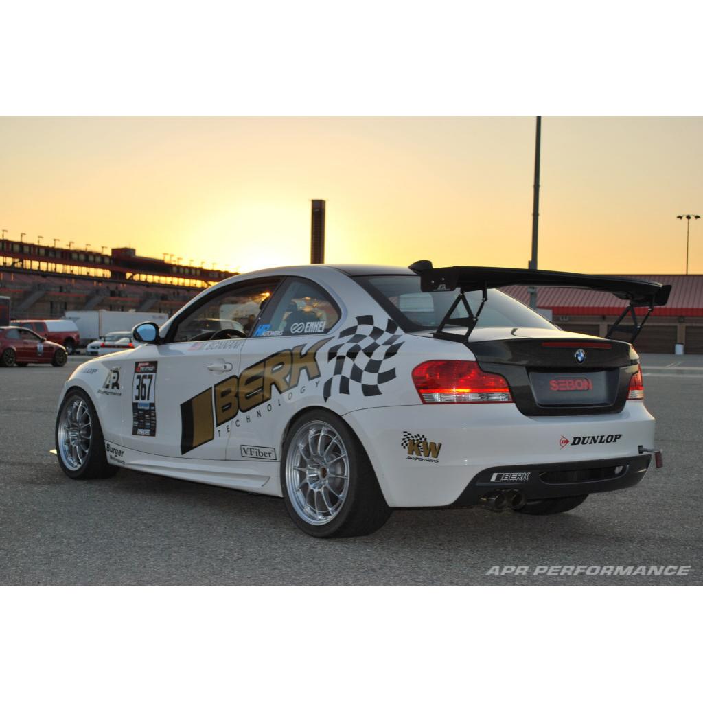 BMW 135i GTC-200 Adjustable Wing 2008 - 2013                      BMW 135i GTC-200 Adjustable Wing 2008 - 2013