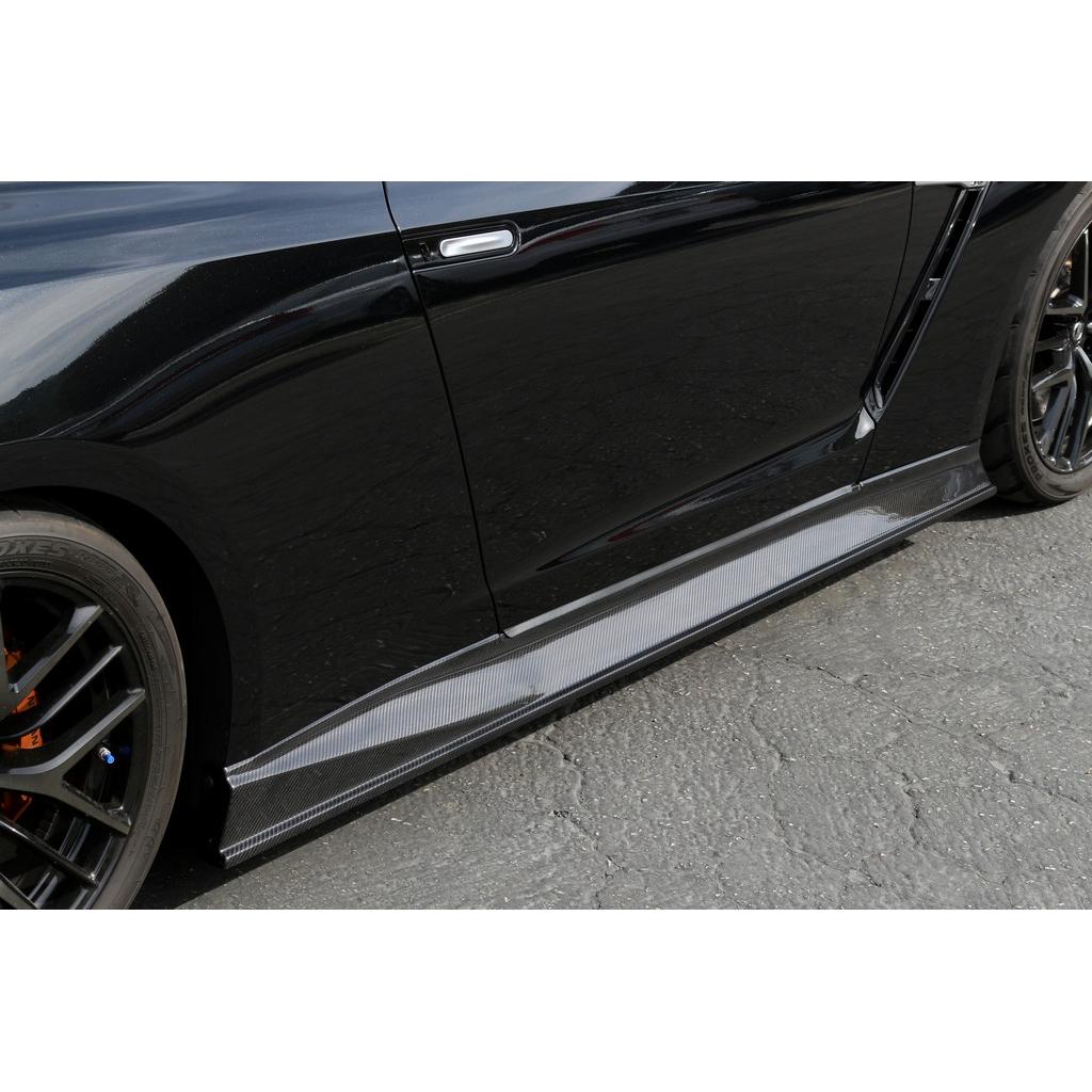 Nissan GTR R35 Side Rocker Extensions/ Side Skirt 2017-2022                      Nissan GTR R35 Side Rocker Extensions/ Side Skirt 2017-2022