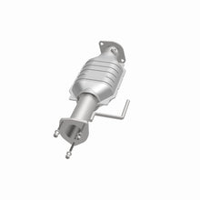 Load image into Gallery viewer, MagnaFlow Direct Fit Catalytic Converter 00-04 Jeep Wrangler 4.0L Rear/2.4L/2.5L