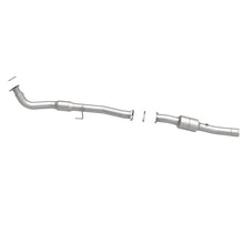 Load image into Gallery viewer, MagnaFlow Direct Fit Catalytic Converter 05 Silverado 2500HD 6.0L